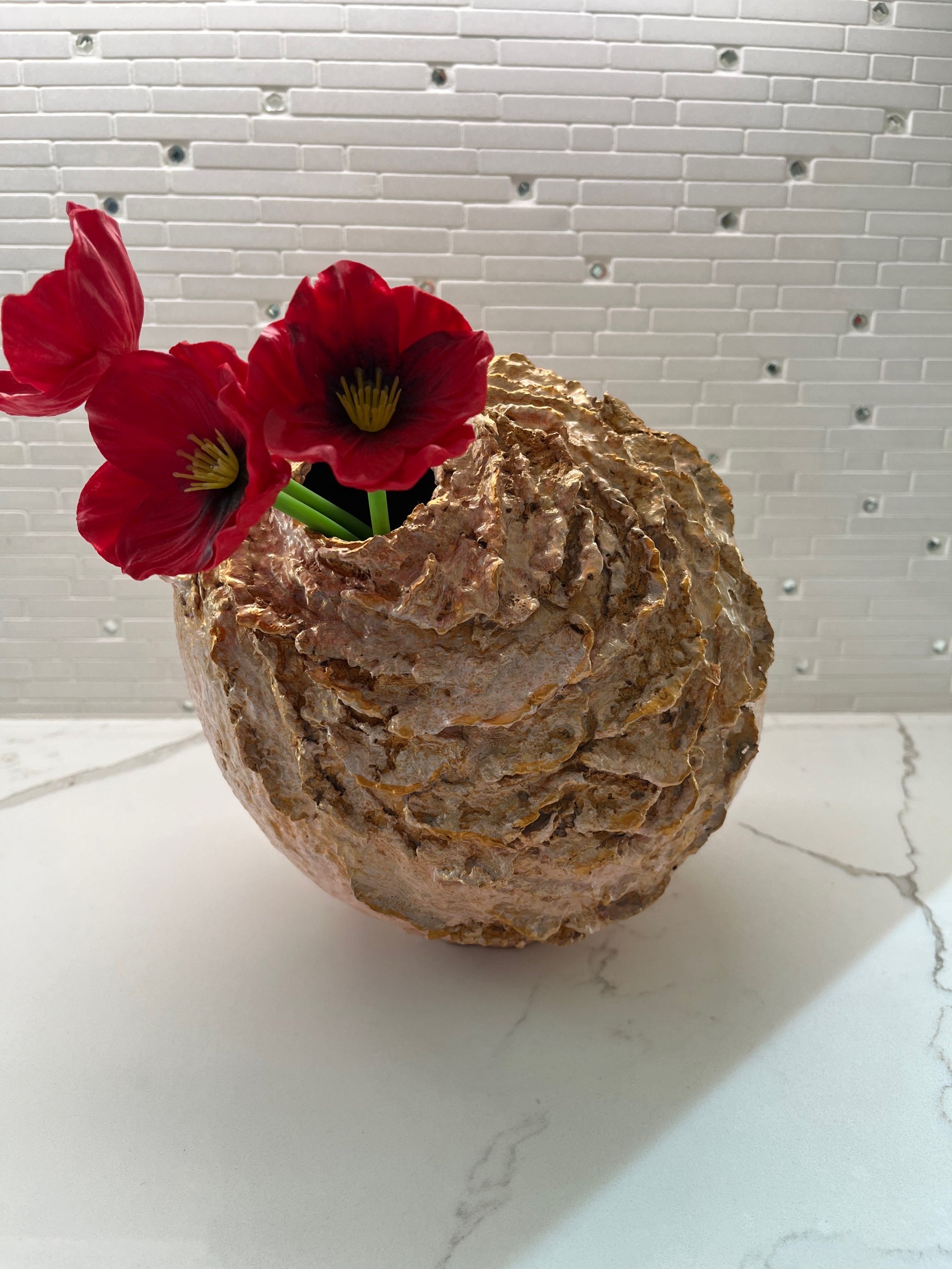 "Pink/Gold Vase" image 0