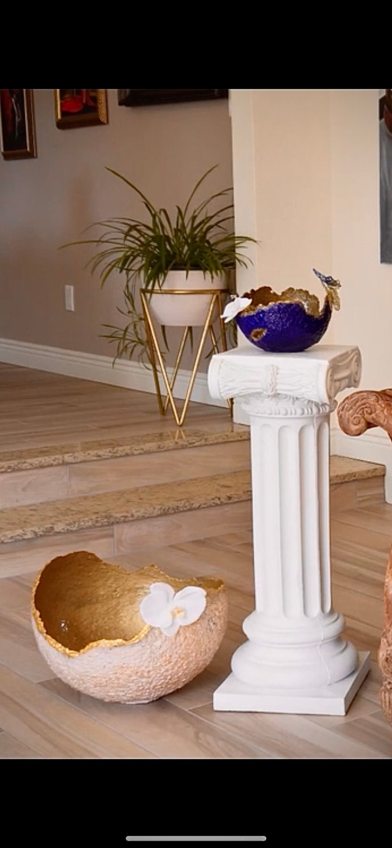 "Extra-Large Gold/Pink Hue Vase" image 4