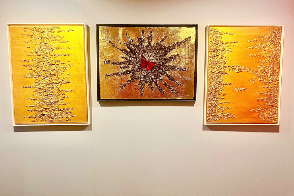 "Gold Duo" image 0
