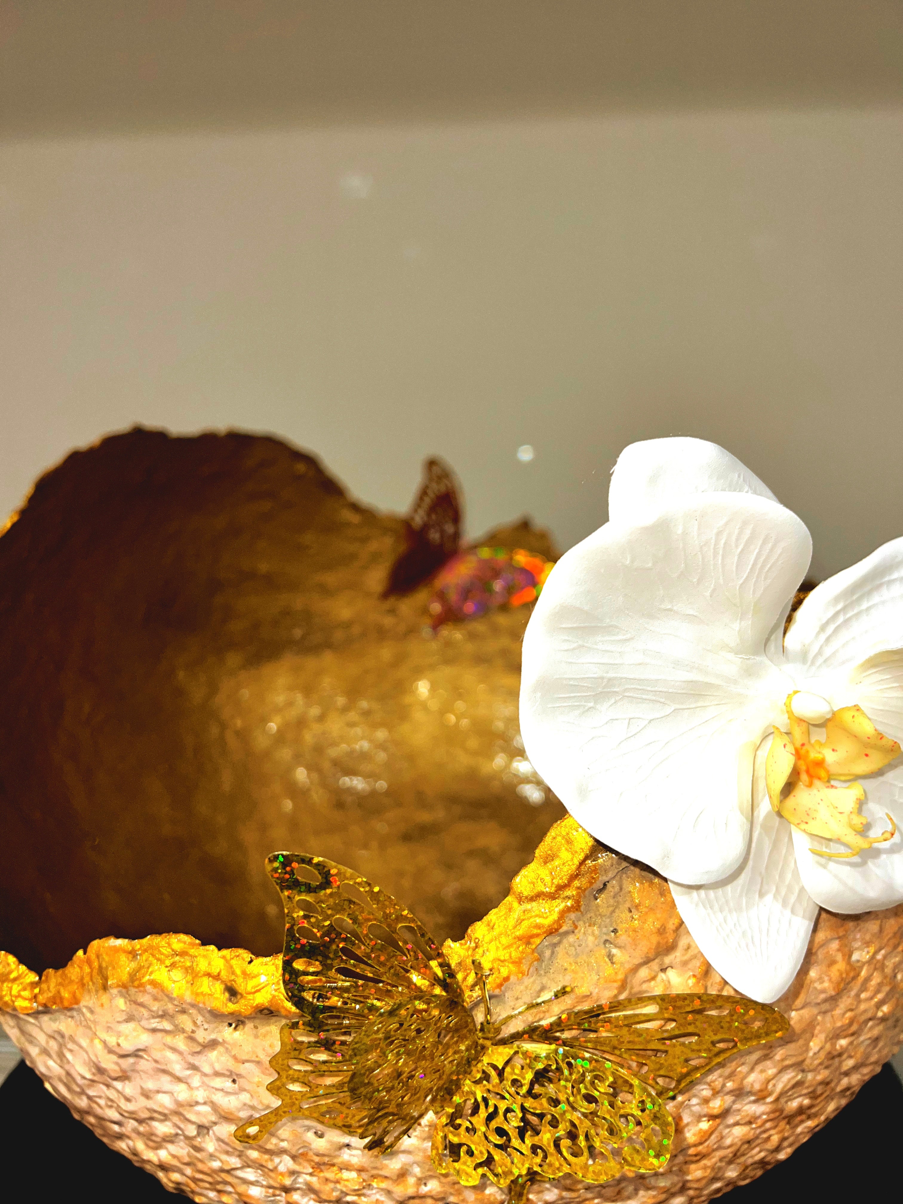 "Extra-Large Gold/Pink Hue Vase" image 1